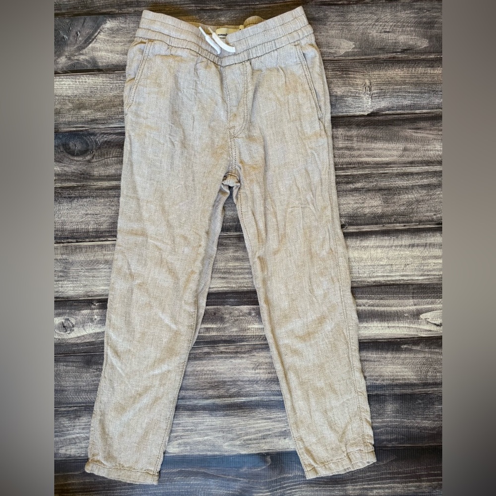 🏝️ Beach 🏖️ Vacation🏝️ Abercrombie Kids Light Tan Relaxed Taper Fit pants 7/8